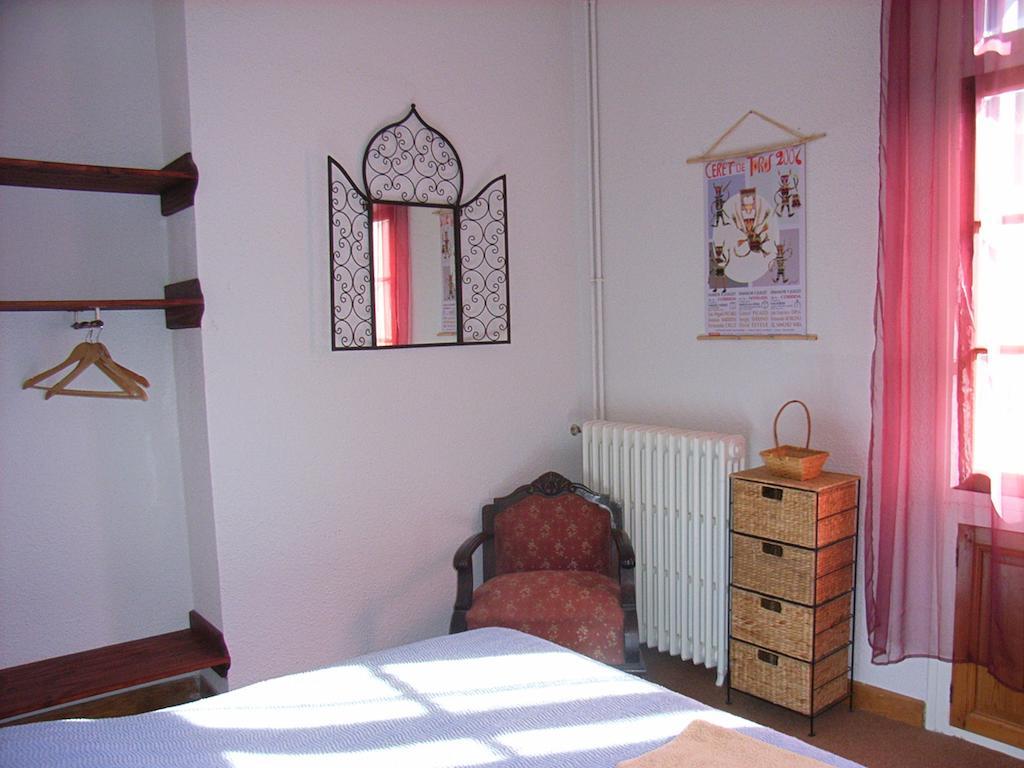 L'Escalivade Bed & Breakfast Ceret Room photo